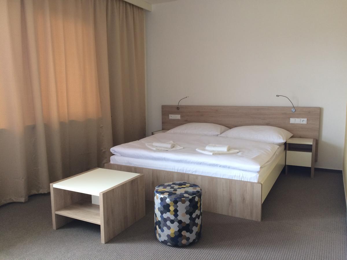 Hotel Devitka Janov Dış mekan fotoğraf